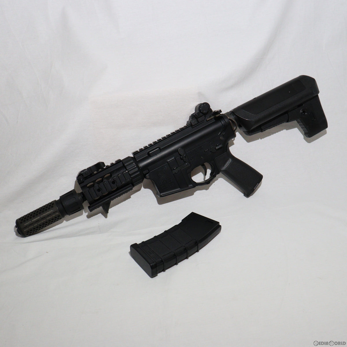 販売価格¥35,083】【中古即納】BOLT AIRSOFT(ボルトエアソフト) 電動アサルトライフル PMC-Q B.R.S.S.サイレンサーセット  BK(ブラック/黒)(BR-23-BK) (カスタム品) (18歳以上専用) ｜【エアガン・ミリタリーグッズ通販】撃鉄