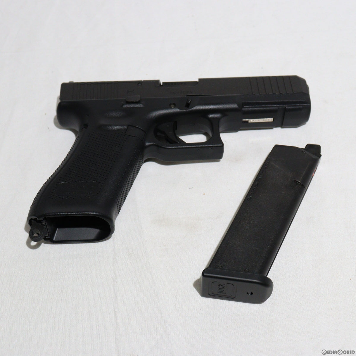 販売価格¥11,160】【中古即納】東京マルイ ガスブローバック G17