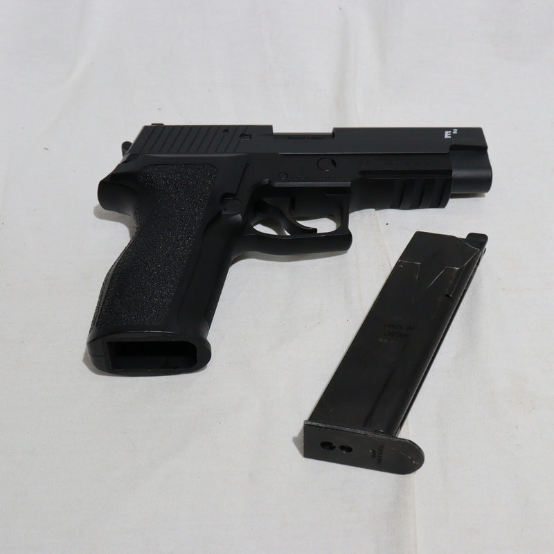 【中古即納】[MIL]東京マルイ ガスブローバック シグザウエル P226 E2 (18歳以上専用)(20110831)