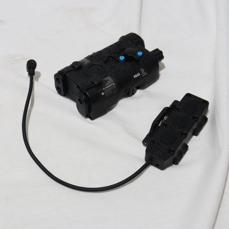 【中古即納】[MIL]SAMOGEAR NGAL Gen.1 エイミングデバイス LEDフラッシュライト BK(ブラック)(20150223)