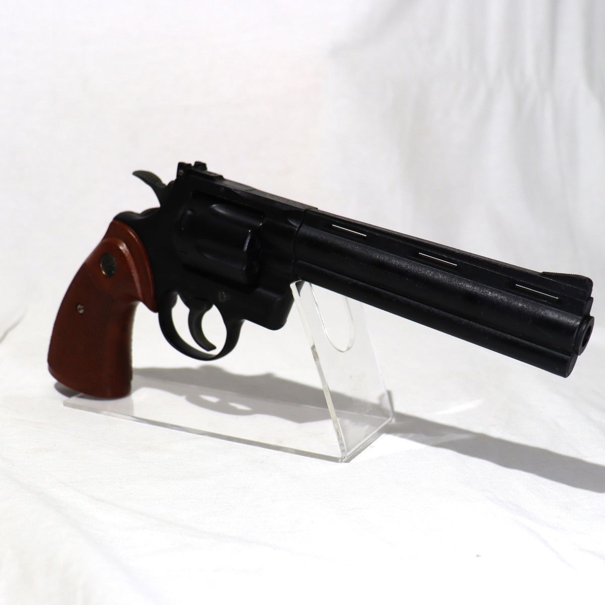 東京マルイ ガスリボルバー コルトパイソン.357マグナム ジャンク品 販売価格¥15,000】【中古即納】東京マルイ ガスリボルバー コルト