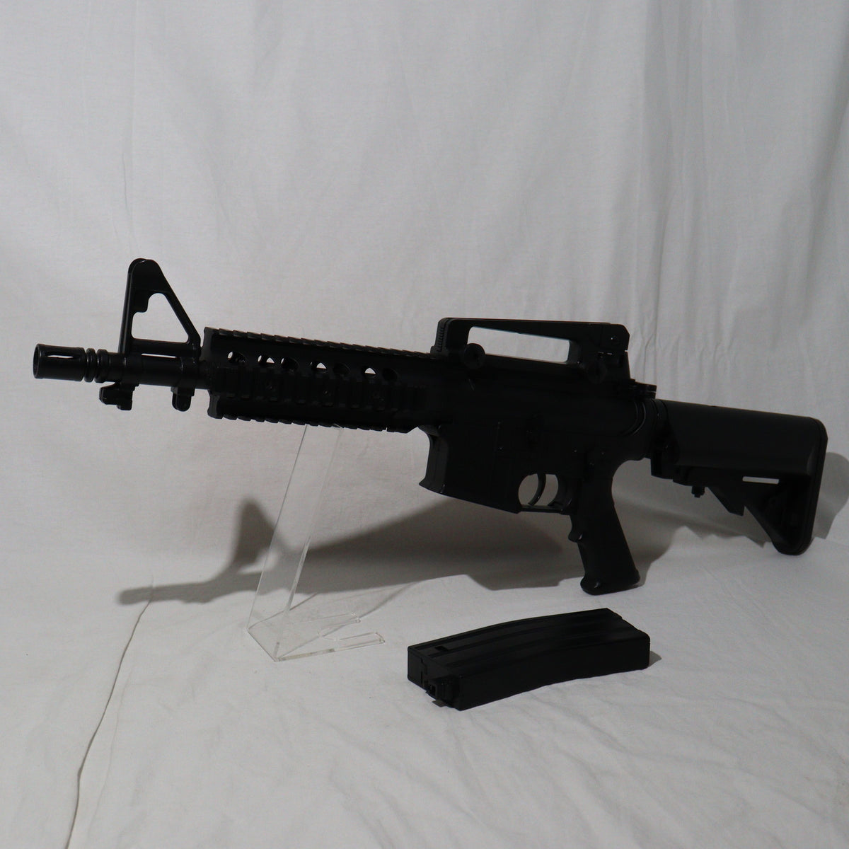 販売価格¥4,490】【中古即納】東京マルイ 電動ガンLIGHT PRO M4 CQB
