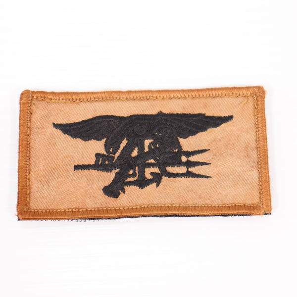 【中古即納】[MIL] ノーブランド NAVY SEALs トライデント 刺繍ベルクロパッチ TAN(タン)(20150223)