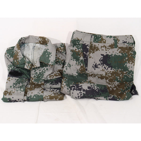 【中古即納】[MIL] ノーブランド 中国人民解放軍タイプ 07式作戦服 サイズ165/92-96 林地迷彩(20150223)