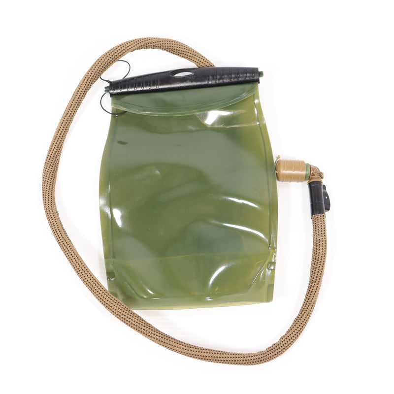 【中古即納】[MIL] SOURCE TACTICAL GEAR Kangaroo ハイドレーションパック 1L(20150223)