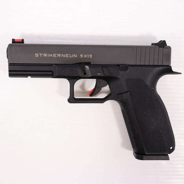 【中古即納】[MIL] Carbon8(カーボネイト) CO2 ガスブローバック STRIKER-9(ストライカーナイン)(CB04) (カスタム品) (18歳以上専用)(20210220)
