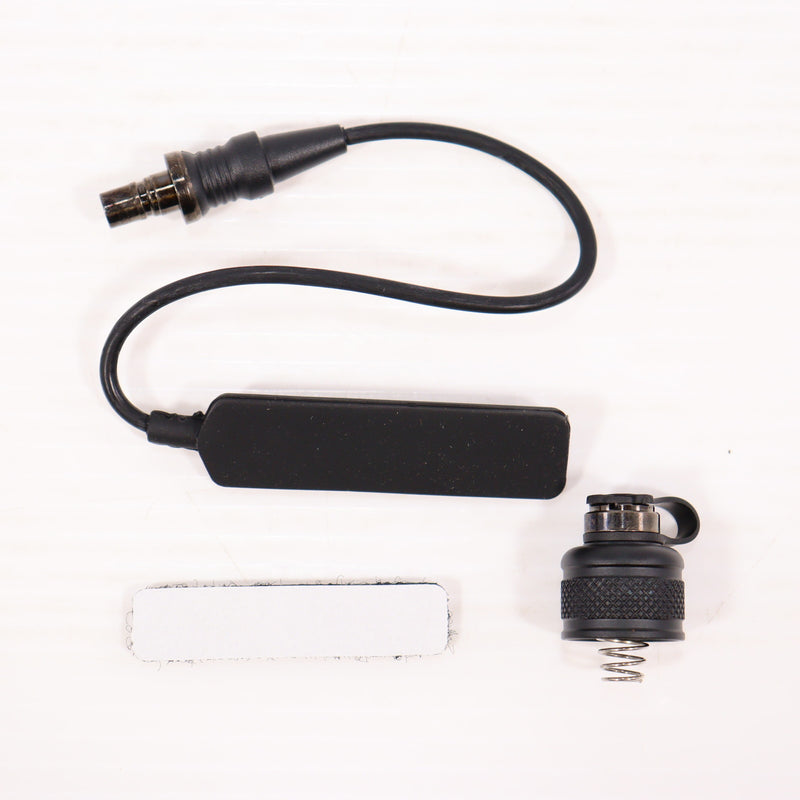 【中古即納】[MIL] SOTAC SUREFIREタイプ M600V タクティカルスカウトライト & IRモード 刻印タイプ BK(ブラック/黒)(SD-058-BKIR)(20150223)