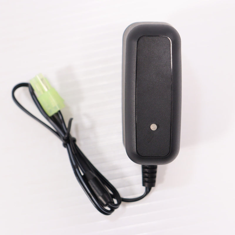 【中古即納】[MIL] 東京マルイ NEW 8.4Vニッケル水素専用 充電器(20140419)