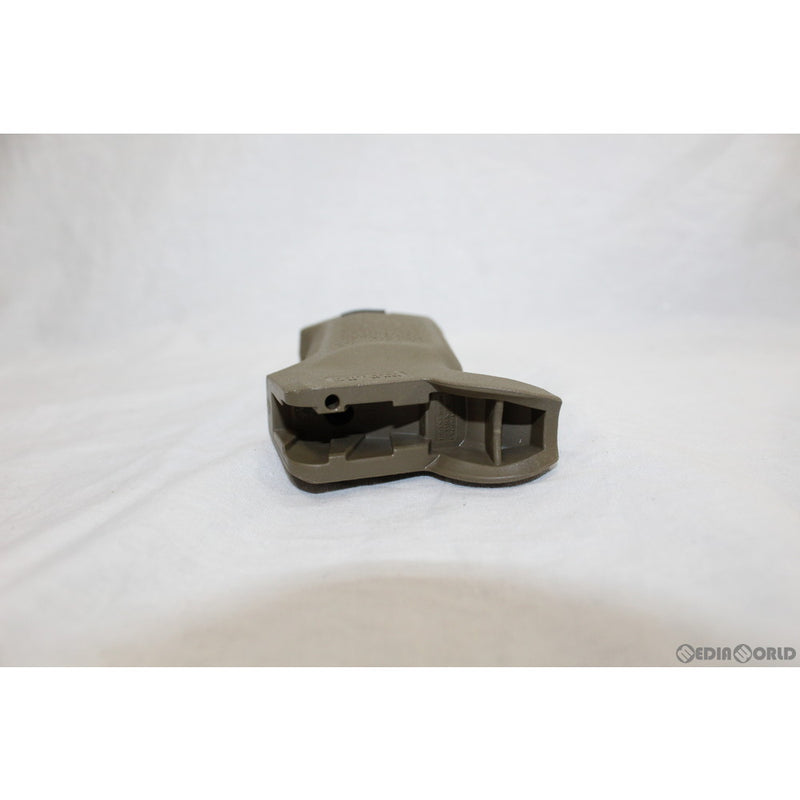 【新品即納】[MIL]MAGPUL(マグプル) MOE K2 AR グリップ FDE(フラットダークアース)(MAG522FDE)(20211002)