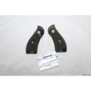 【新品即納】[MIL]Altamont(アルタモント) S&W(スミスアンドウェッソン) Nフレームラウンド用 クラシックパネル・チェッカー・メダリオン付・SB黒系 グリップ(20220118)